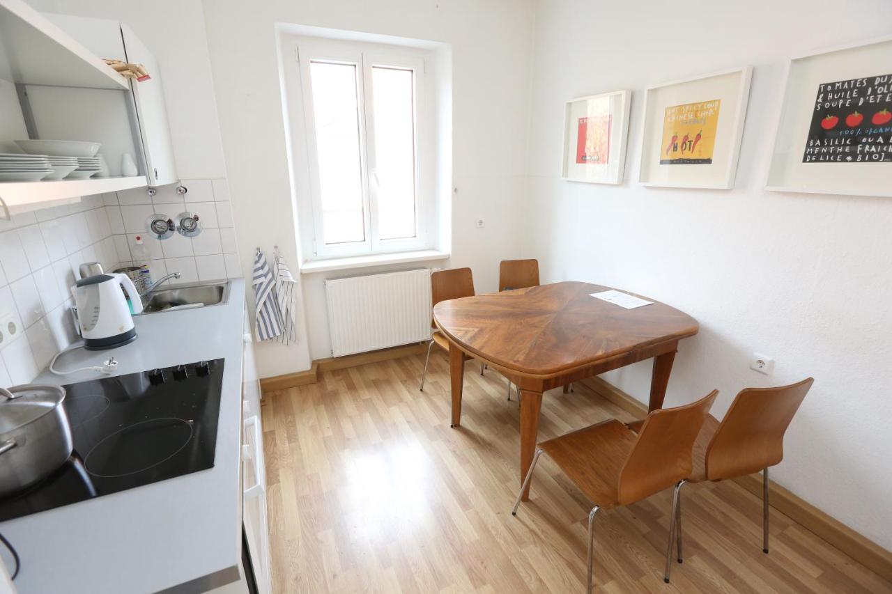Apartments Thommen Norimberk Pokoj fotografie