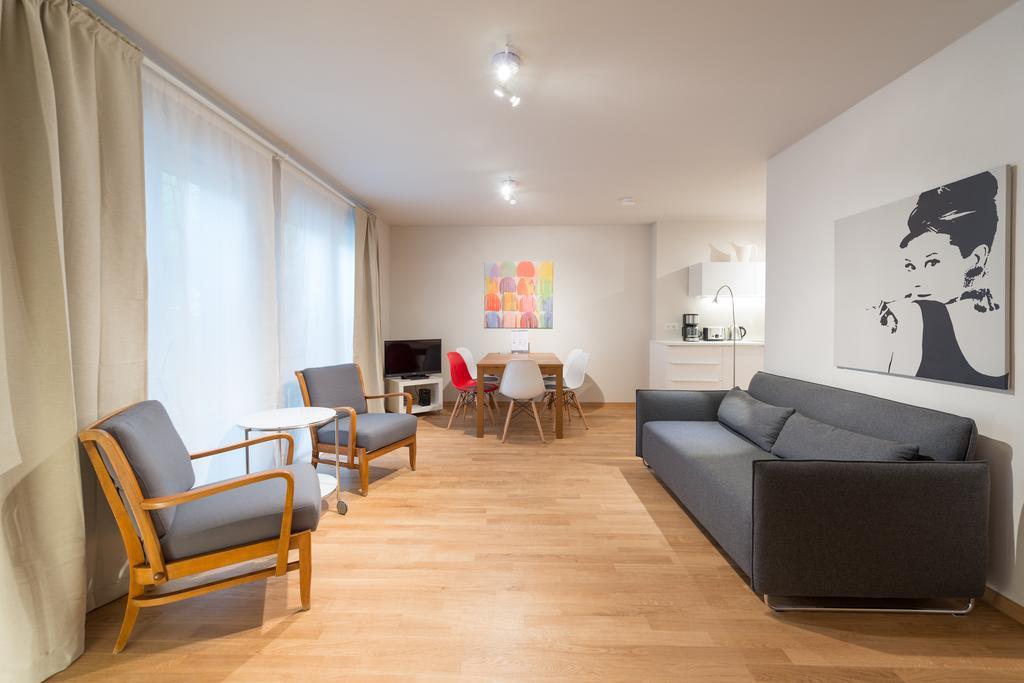 Apartments Thommen Norimberk Pokoj fotografie